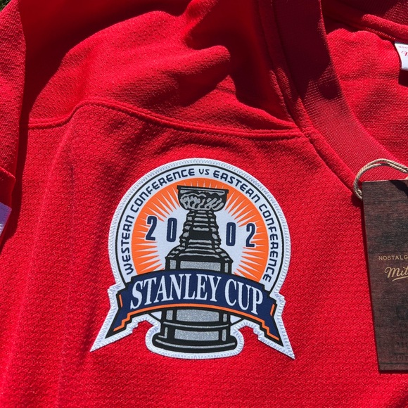 Large Mitchell & Ness Men's Detroit Red Wings Chris Chelios #24 NHL Jersey - Picture 6 of 15